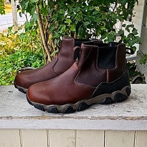 WIND RIVER NWOT MENS BOOTS